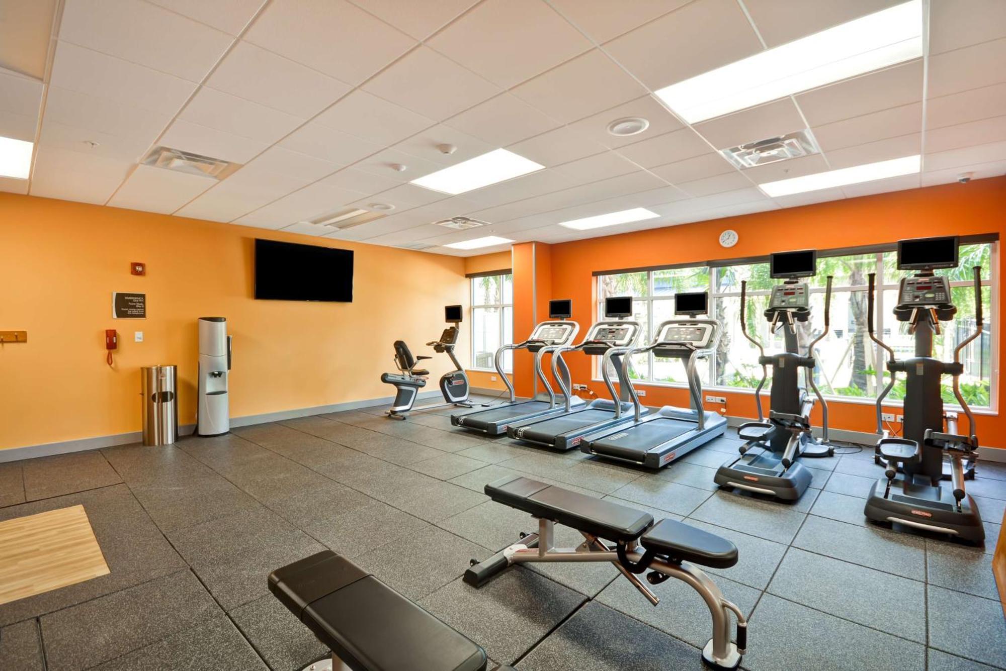 Homewood Suites By Hilton Orlando Theme Parks Williamsburg Bagian luar foto