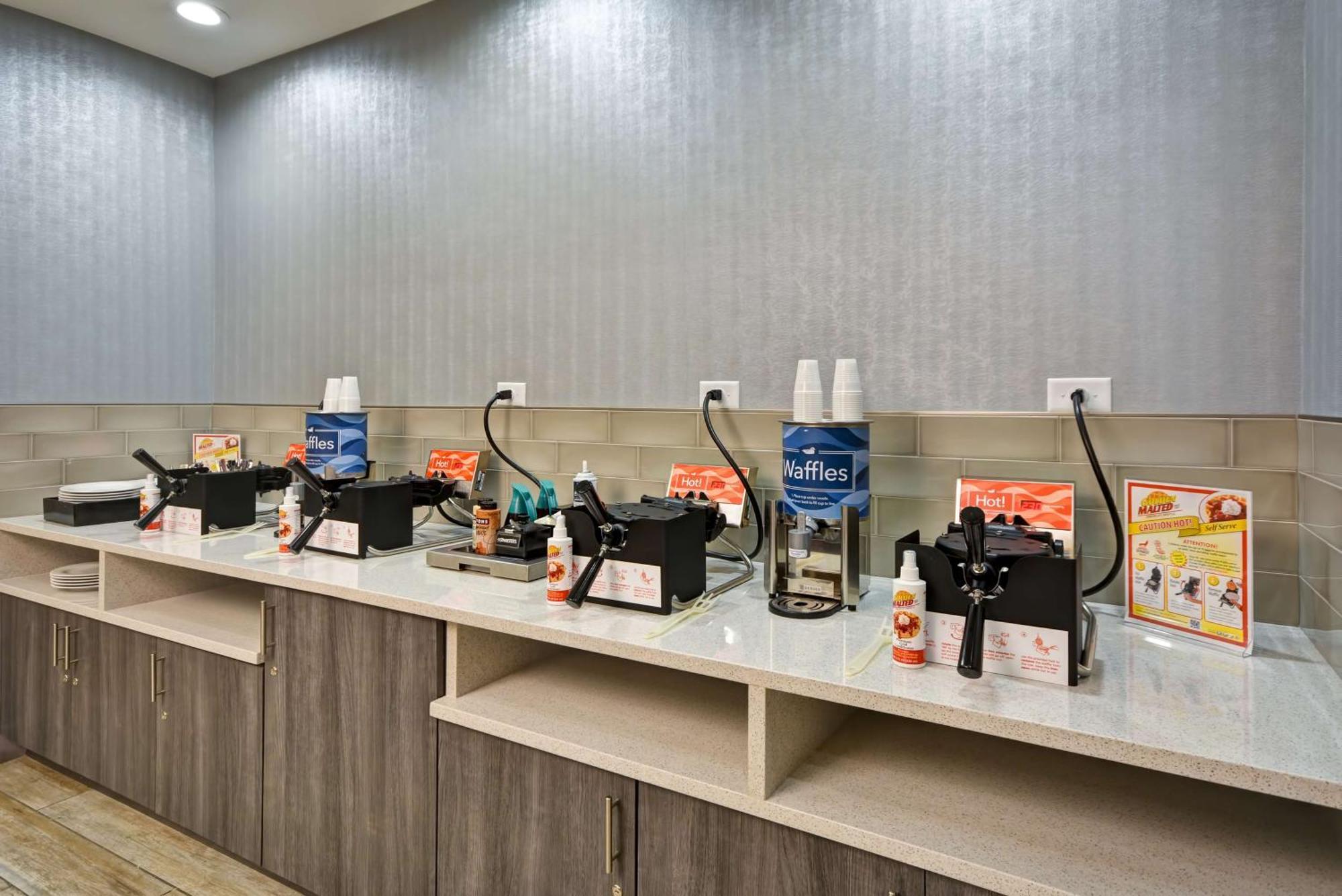 Homewood Suites By Hilton Orlando Theme Parks Williamsburg Bagian luar foto